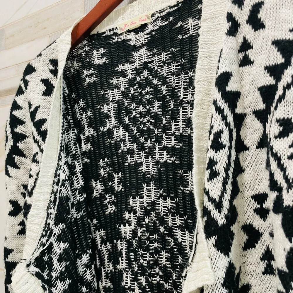 Black & White Aztec Cardigan | Open Front Knit Sweater | Boho Tribal Print M - Picture 8 of 11